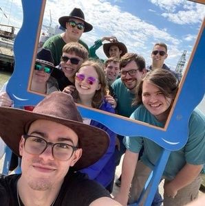 Meet your Posher, Donald